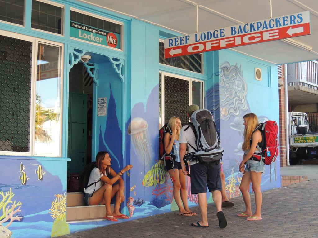 Reef Lodge Backpackers Townsville Exteriör bild