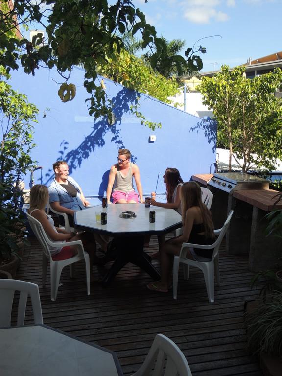 Reef Lodge Backpackers Townsville Exteriör bild