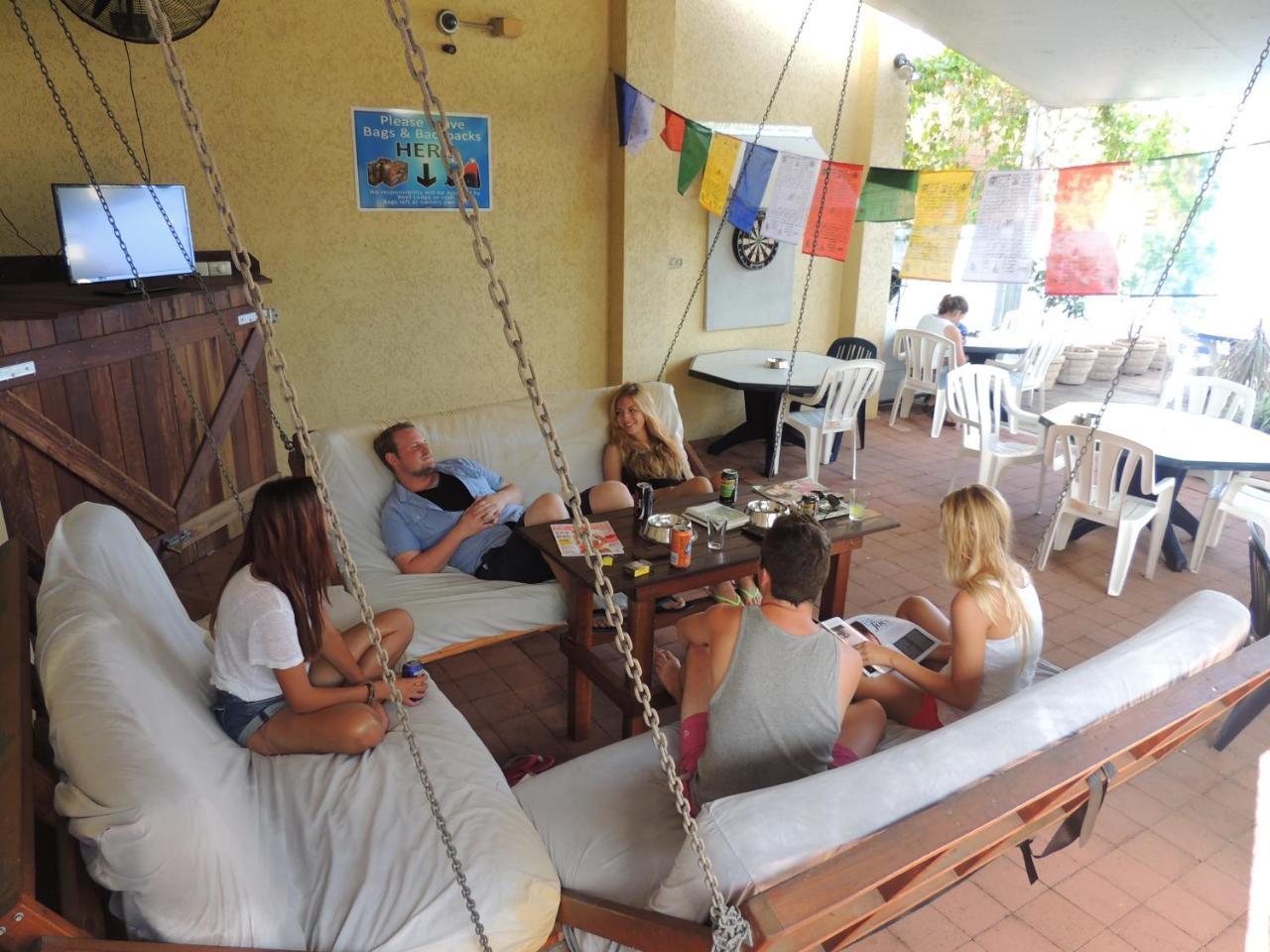 Reef Lodge Backpackers Townsville Exteriör bild